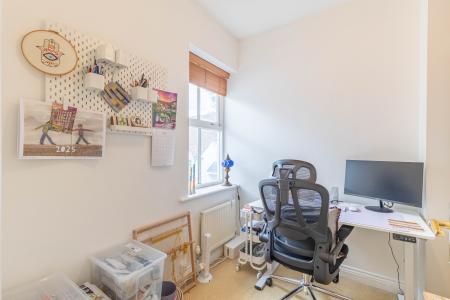 3 bedroom Terraced House for sale in Redhouse Lane, Chapel Allerton, Leeds, LS7