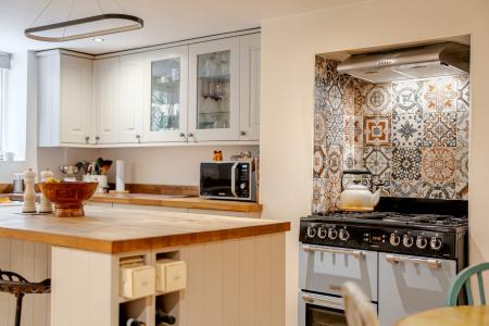 2 bedroom Terraced House for sale in Pasture Street, Chapel Allerton, Leeds, LS7