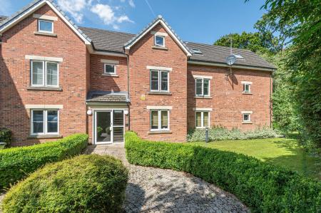 2 bedroom Flat to let in Aragon Court, 252 Stainbeck Lane, Leeds, LS7