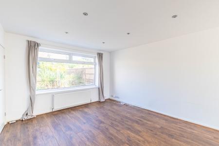 3 bedroom Town house to let in Norfolk Close, Chapel Allerton, Leeds, LS7