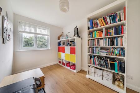 2 bedroom Terraced House to let in Sandfield Garth, Meanwood, Leeds, LS6