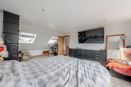 4 bedroom Semi-detached house for sale in Gledhow Park Avenue, Chapel Allerton, Leeds, LS7