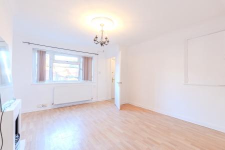 3 bedroom Terraced House to let in Scott Hall Avenue, Chapel Allerton, Leeds, LS7