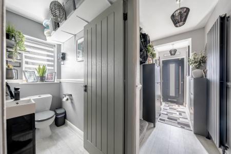 4 bedroom Semi-detached house for sale in Heathercroft, Chapel Allerton, Leeds, LS7