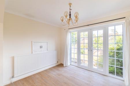 4 bedroom Detached house for sale in Oakwood Rise, Oakwood, Leeds, LS8