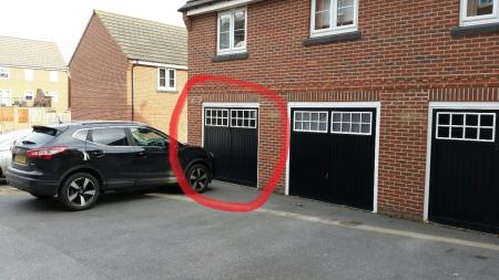 2 bedroom Flat to let in Fenton Place, Middleton, Leeds, LS10