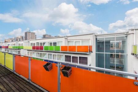 2 bedroom Flat for sale in Concord Street, Leeds, LS2