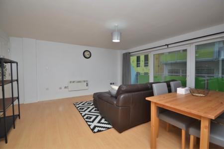 2 bedroom Flat for sale in Concord Street, Leeds, LS2
