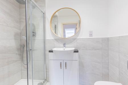 3 bedroom Semi-detached house to let in Mansion Gate Court, Mansion Gate, Chapel Allerton, Leeds, LS7