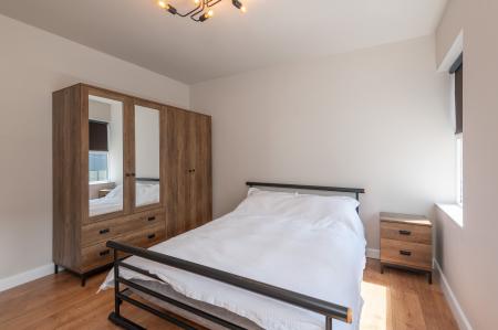 2 bedroom Flat to let in St Thomas Row, Leeds, LS2