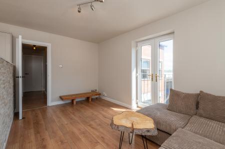 2 bedroom Flat to let in St Thomas Row, Leeds, LS2