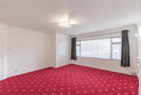 2 bedroom Flat for sale in King Lane, Moortown, Leeds, LS17