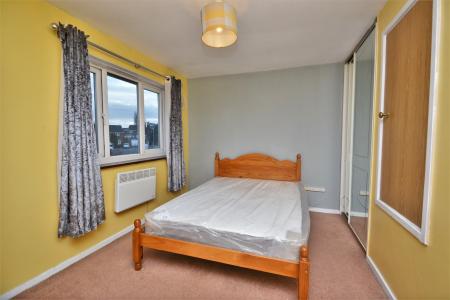 1 bedroom Town house to let in Hopes Farm View, Stourton Grange, Leeds, LS10