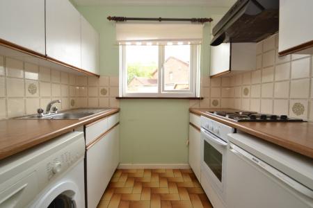 1 bedroom Town house to let in Hopes Farm View, Stourton Grange, Leeds, LS10