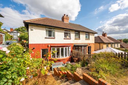 3 bedroom Semi-detached house for sale in Roxholme Terrace, Chapel Allerton, Leeds, LS7