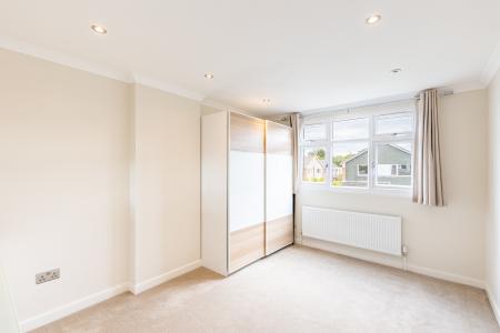 3 bedroom Semi-detached house to let in Linton Drive, Alwoodley, Leeds, LS17