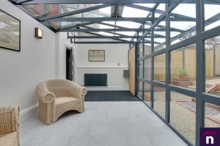 2 bedroom Flat to let in Wensley House Apartments, Wensley Avenue, Chapel Allerton, Leeds, LS7