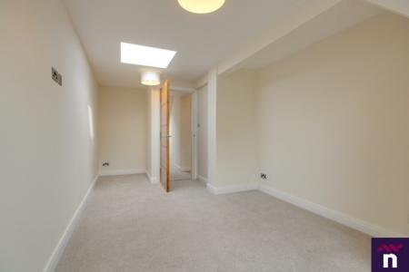 2 bedroom Flat to let in Wensley House Apartments, Wensley Avenue, Chapel Allerton, Leeds, LS7