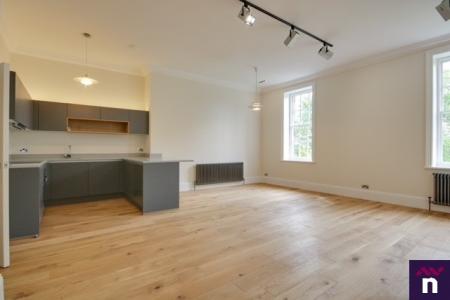 2 bedroom Flat to let in Wensley House Apartments, Wensley Avenue, Chapel Allerton, Leeds, LS7