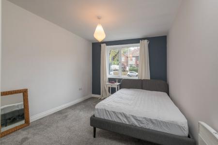 2 bedroom Flat to let in Mansion View, 16 Harehills Lane, Chapel Allerton, Leeds, LS7