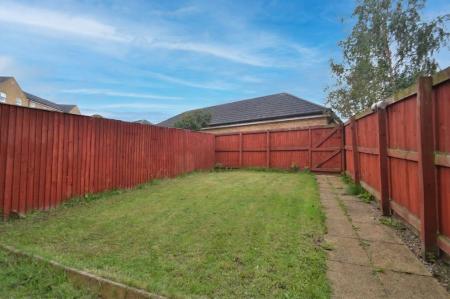 4 bedroom Town house to let in Mansion Gate, Chapel Allerton, Leeds, LS7