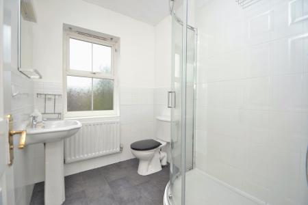 4 bedroom Town house to let in Mansion Gate, Chapel Allerton, Leeds, LS7