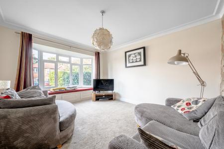 5 bedroom Semi-detached house for sale in Sandhill Oval, Alwoodley, Leeds, LS17