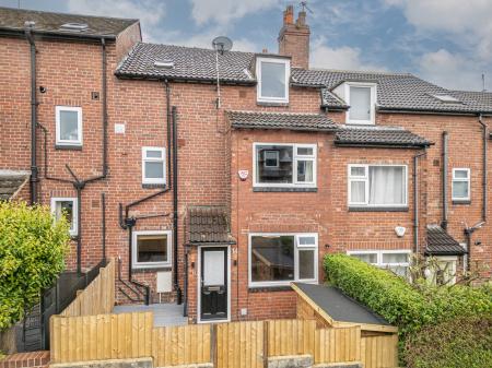 3 bedroom Terraced House to let in Norman View, Kirkstall, Leeds, LS5