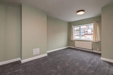 3 bedroom Terraced House to let in Norman View, Kirkstall, Leeds, LS5