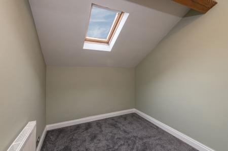 3 bedroom Terraced House to let in Norman View, Kirkstall, Leeds, LS5