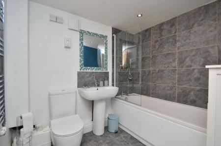 4 bedroom Terraced House for sale in Pasture Lane, Chapel Allerton, Leeds, LS7