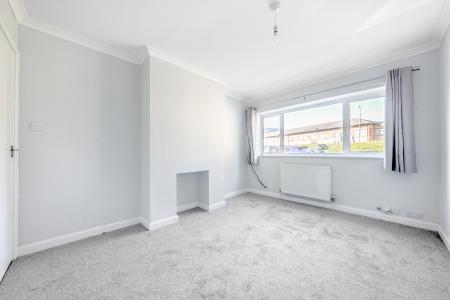 2 bedroom Flat to let in Lancaster Court, 19a Lancaster Park Road, Harrogate, HG2