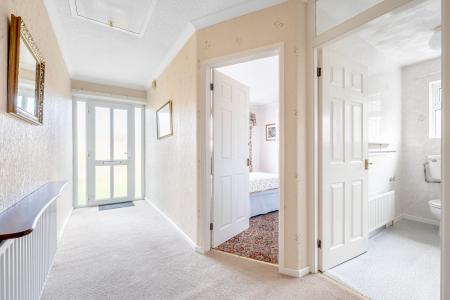 2 bedroom Bungalow for sale in St Matthews Walk, Chapel Allerton, Leeds, LS7