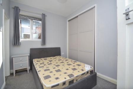 2 bedroom Flat to let in Newton Hill Court, Chapeltown Road, Chapel Allerton, Leeds, LS7