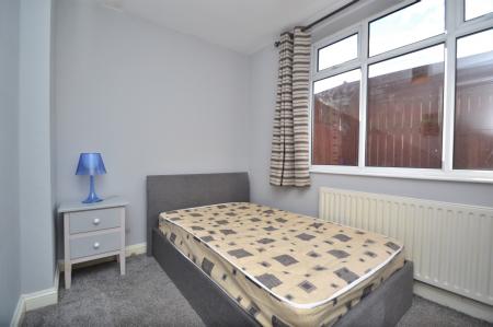 2 bedroom Flat to let in Newton Hill Court, Chapeltown Road, Chapel Allerton, Leeds, LS7