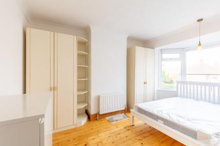 3 bedroom Semi-detached house for sale in Gledhow Park Avenue, Chapel Allerton, Leeds, LS7