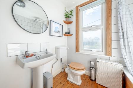 2 bedroom Terraced House for sale in Lumley Road, Burley, Leeds, LS4