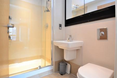 2 bedroom Flat for sale in Mackenzie House, Chadwick Stre, Leeds, LS10