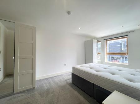 2 bedroom Flat for sale in Mackenzie House, Chadwick Stre, Leeds, LS10