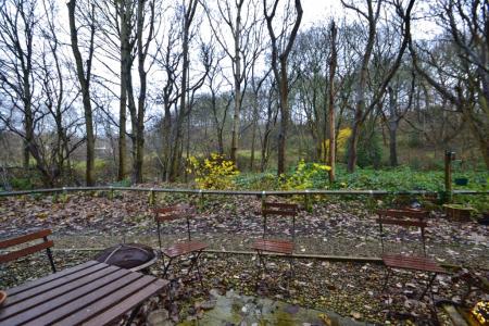 2 bedroom Flat for sale in Thwaite Court, Cornmill View, Horsforth, Leeds, LS18