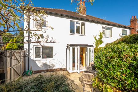3 bedroom Semi-detached house for sale in Scott Hall Road, Moortown, Leeds, LS17