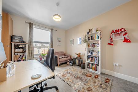 3 bedroom Terraced House for sale in Highbury Terrace, Meanwood, Leeds, LS6