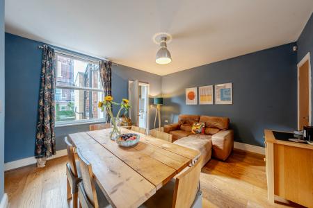 3 bedroom Terraced House for sale in Highbury Terrace, Meanwood, Leeds, LS6