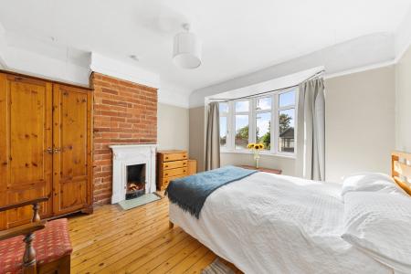 3 bedroom Semi-detached house for sale in Roxholme Terrace, Chapel Allerton, Leeds, LS7