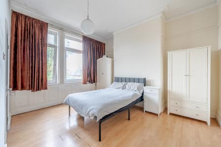6 bedroom Block of Apartments for sale in St Marys Road, Leeds, LS7