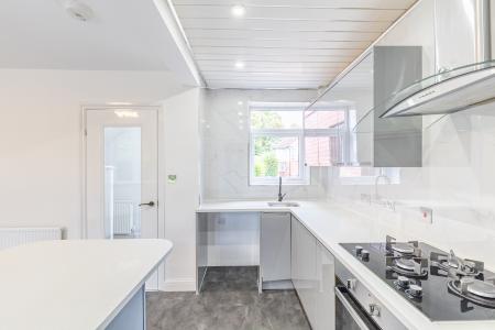 3 bedroom Semi-detached house to let in Roxholme Terrace, Chapel Allerton, Leeds, LS7