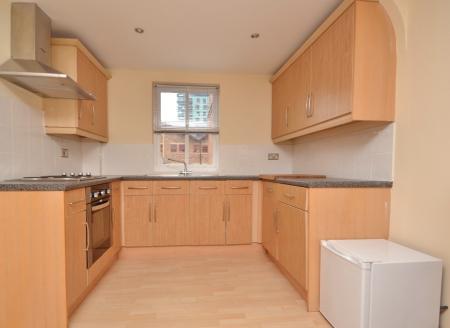 1 bedroom Flat to let in Navigation Walk, Leeds, LS10