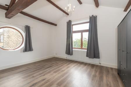 2 bedroom Coach House to let in Regent Street, Chapel Allerton, Leeds, LS7