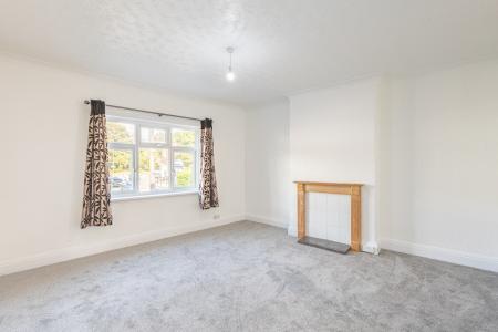 1 bedroom Flat to let in 1 Manor Grove, Chapel Allerton, Leeds, LS7