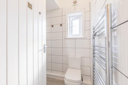1 bedroom Flat to let in 1 Manor Grove, Chapel Allerton, Leeds, LS7